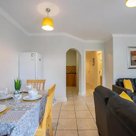 28 - Comfortable 2br - Family Apartamento *