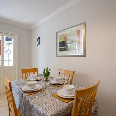 28 - Comfortable 2br - Family Apartamento *